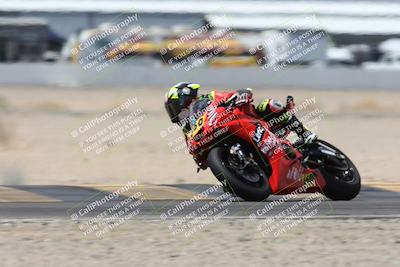 media/Apr-18-2025-CVMA Friday Practice (Fri) [[88baa45499]]/Racer 3/Session 5 (Turn 14 Tip In)/